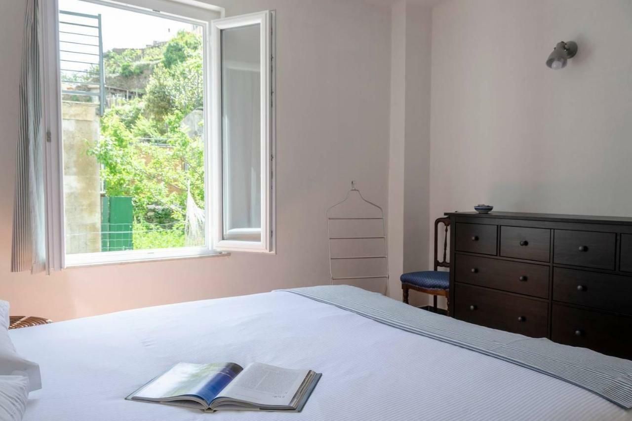 Appartement Joivy Family Flat With Little Patio, Cinque Terre à Vernazza Extérieur photo